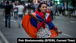 Armenia--Yerevan. June 29, 2015. Protests. RFE/RL/Petr Shelomovskiy